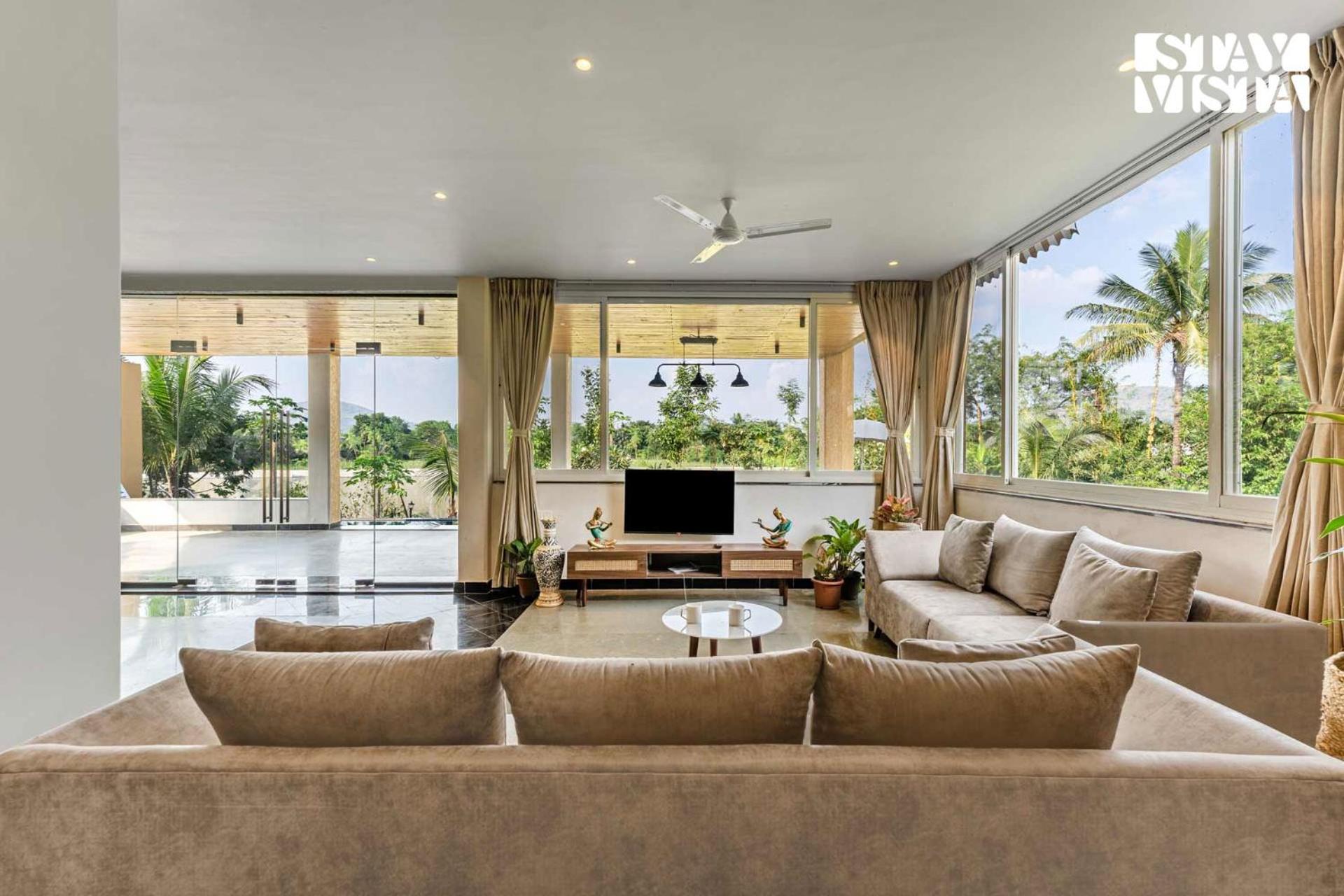 Stayvista At Countryside Meadows With Pool, Ac Poona Buitenkant foto